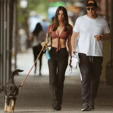 Hayward Mini Shopper on a Chain worn by Emily Ratajkowski New York City July 8, 2019