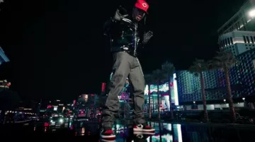 Zapatillas Nike Air Force 1 usadas por Tyga en su hazaña de video musical Lightskin.