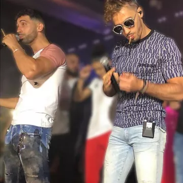La camiseta de Armani usada por N.O.S en la cuenta de Instagram de @pnldataa