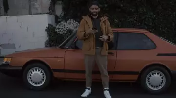 Sneakers Reebok worn by Karim Washington (Kingsley Ben-Adir) in The OA (S02E01)