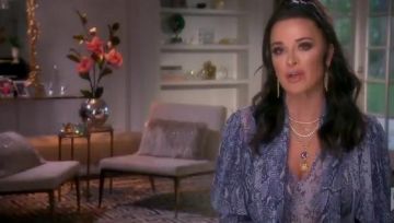 Diane von Furstenberg Nami Chemisier porté par elle-Même (Kyle Richards), Le Real Housewives de Beverly Hills (Saison 09 Episode 21)