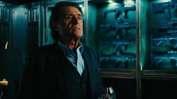 La camisa celeste que lució Winston (Ian McShane) en John Wick: Parabellum