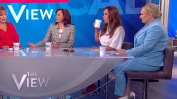 Rag & Bone Lucy Linen Blend Blazer worn by Meghan McCain on The View July 12, 2019