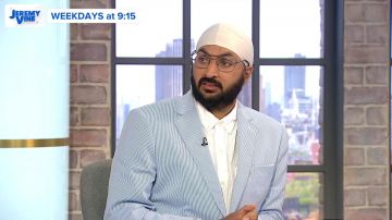 Camisa blanca de manga larga usada por Monty Panesar en Jeremy Vine en Chanel 5 - 4/6/2019