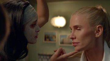 White Pearl Earring worn by Jenia Tanaeva in See You Soon