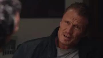 Grey Crew Neck T shirt worn by Aiden Hakansson (Dolph Lundgren) in The Tracker