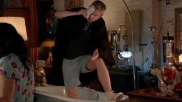 Yellow Long neck converse sneakers worn by Charlie (Martin Freeman) in Ode to Joy