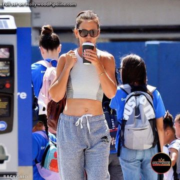 Roots Sweatpants worn by Katie Holmes New York City July 15, 2019