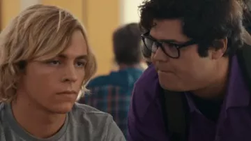 Black Glasses with Clear Lens worn by Lonnie Gregory (Harvey Guillén) in Status Update