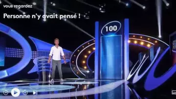 The Jean Grey worn by Cyril Féraud in the show no one had thought of it ! on 17 July 2019