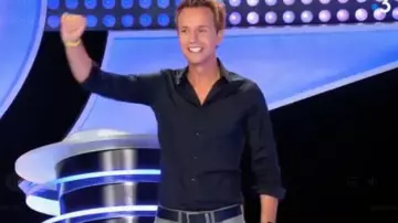 The black Belt worn by Cyril Féraud in the show no one had thought of it ! 16 July 2019