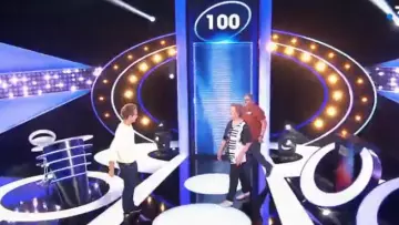 Blue jeans worn by Cyril Féraud in the show no one had thought of it ! of July 15, 2019