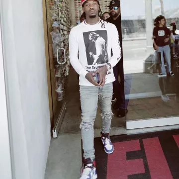 Nike × Union Los Angeles Air Jordan 1 Blue Toe usada por Offset en su cuenta de Instagram @offsetyrn