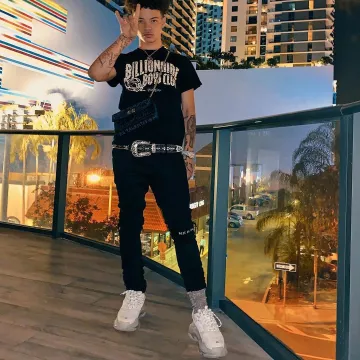 BB. Simon belt worn by Lil Mosey on his Instagram account | Spotern