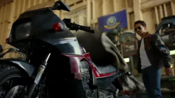 Kawasaki Moto utilisée par Maverick (Tom Cruise) dans Top Gun: Maverick