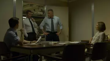 White shirt worn by Wendy Carr (Anna Torv) in Mindhunter (Season 02)