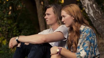 Watch Magnus Nielsen (as Moritz Jahn) in Dark (Season 02 Episode 01)