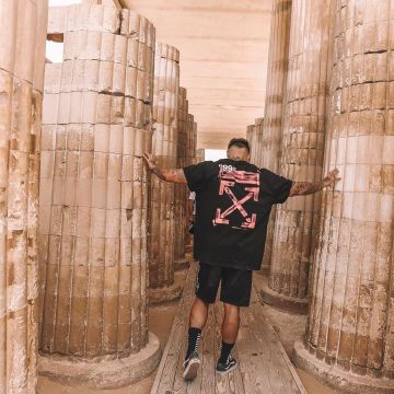The t-shirt Off-White stencil s/s worn by Thibault Garcia on his account Instagram