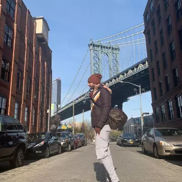 The Jogging Pants with Flap Pockets Balmain Thomas Vergara on the account instagram of @vergarathomas