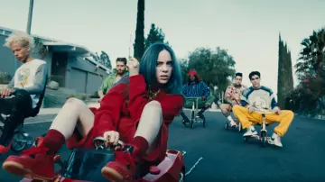 The sweatshirt Phipps Pangolin worn by an extra in the movie clip Bad Guy of Billie Eilish