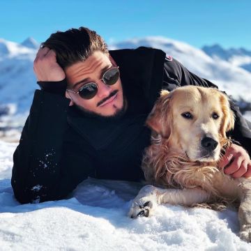 El abrigo Fulsalp que lució Rayane Bensetti en su cuenta de Instagram @rayanebensetti