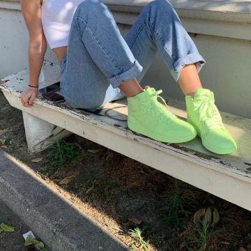Las zapatillas Nike Jordan de Maddie Ziegler en su cuenta de Instagram @Maddieziegler