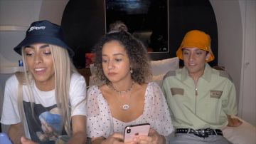 La robe à pois de Léna Situations dans la vidéo YouTube QUI DE NOUS TROIS ?