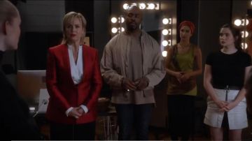 Rag & Bone Frida Silk Tuxedo Blouse worn by Jacqueline Carlyle (Melora Hardin) in The Bold Type (Season 03 Episode 08)