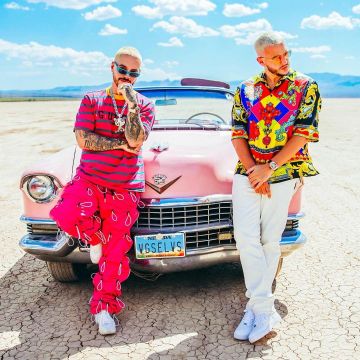 Sneakers white Nike air force scope by Dj Snake on his Account Instagram @Djsnake