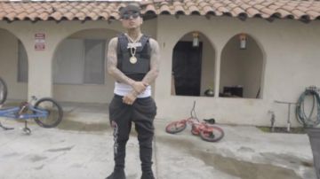 Champion Classic Logo Pants worn by King Lil G in his No Face No Ca$e music video