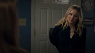 James Perse Pure Slub Côté Shirt porté par de Veronica Mars (Kristen Bell) dans Veronica Mars (Saison 04 Episode 06)