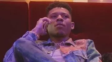 La veste imprimée denim Off-White portée par Hakeem Lyon (Brystere Y. Gray) dans Empire (S05E16)