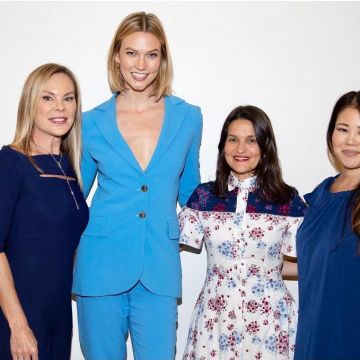 Carolina Herrera Collared Longline Crepe Blazer worn by Karlie Kloss Good Girls Do Good a Female Empowerment Panel July 23, 2019