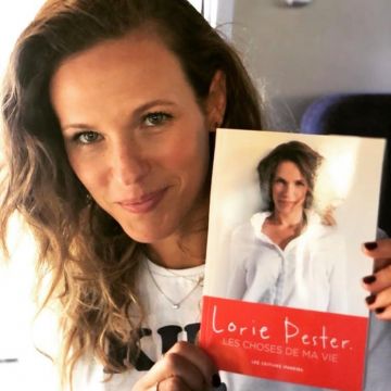 The book things of my life Lorie Railing on the account instagram of @loriepesterofficiel