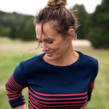 The mariniere Lorie Railing on the account instagram of @loriepesterofficiel