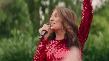 The red dress with sequins worn by Vali (Géraldine Nakache) in I'll go where you go
