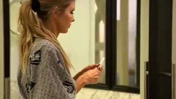 Le kimono porté par Audrina Patridge dans The Hills : Nuevos comienzos (S01E01)