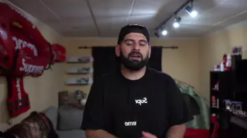The lifejacket Supreme QrewTv in the video OMG THIS $500K SNEAKER COLLECTION IS INSANE!! *MUST SEE*