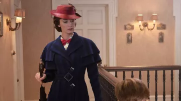 The replica of the costume striped Mary Poppins (Emily Blunt) in The Return of Mary Poppins