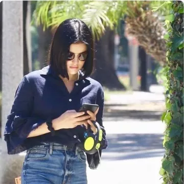 Gafas de sol Garrett Leight Wilson usadas por Lucy Hale con su perro Elvis 27 de julio de 2019