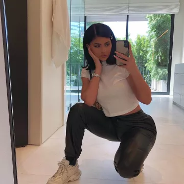 kylie ozweego