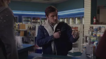 Denim Jacket With Sherpa Lining Of Billy Josh Hutcherson In The Trailer Of Burn Spotern