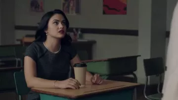 J Crew Silver Vestido de aleteo a cuadros usado por Veronica Lodge (Camila Mendes) en Riverdale (Temporada 01 Episodio 08)