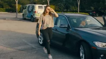 Pink Vans Authentic Trainers worn by McKenna Brady (Liana Liberato) in Light as a Feather (Season 02 Episode 02)