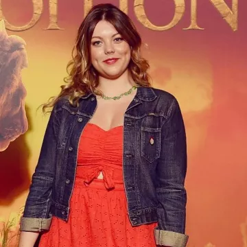Le collier vert de Héloïse Martin sur son compte Instagram @heloiisemartin