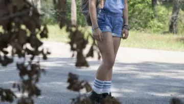 Socks with Pale Blue Stripes worn by Amma Crellin (Eliza Scanlen) in Sharp Objects (S01E03)