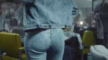 Acid Wash Jeans worn by Tiff Georgina (Casey Wilson) in Black Monday (S01E05)