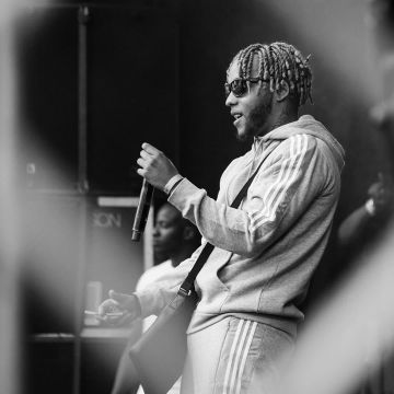 The tracksuit jacket grey Adidas Zola's account on the Instagram of @binkszola.fan