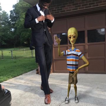 Shoes derbies brown Lil Nas X on his account Instagram @lilnasx