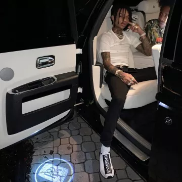 Zapatillas Sorrento Dolce & Gabbana de marca Swae Lee en la cuenta de Instagram de @swaelee